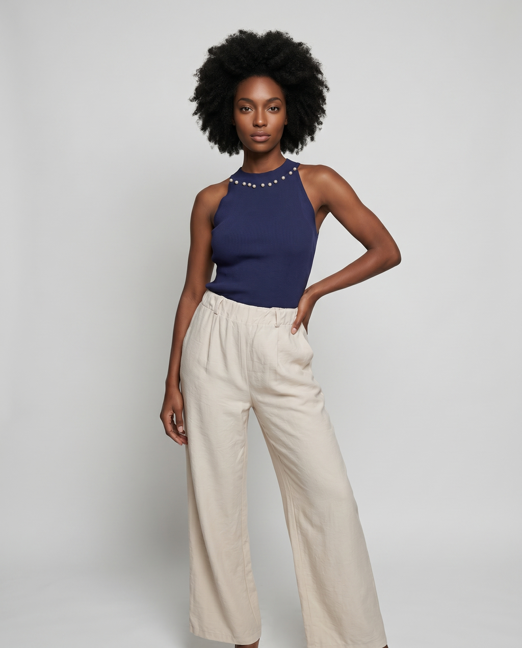 Elegantes Damen Oberteil mit Perlen